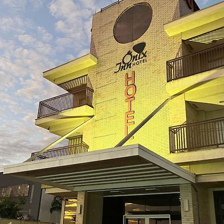 Onix Inn Hotel Cravinhos Exterior photo