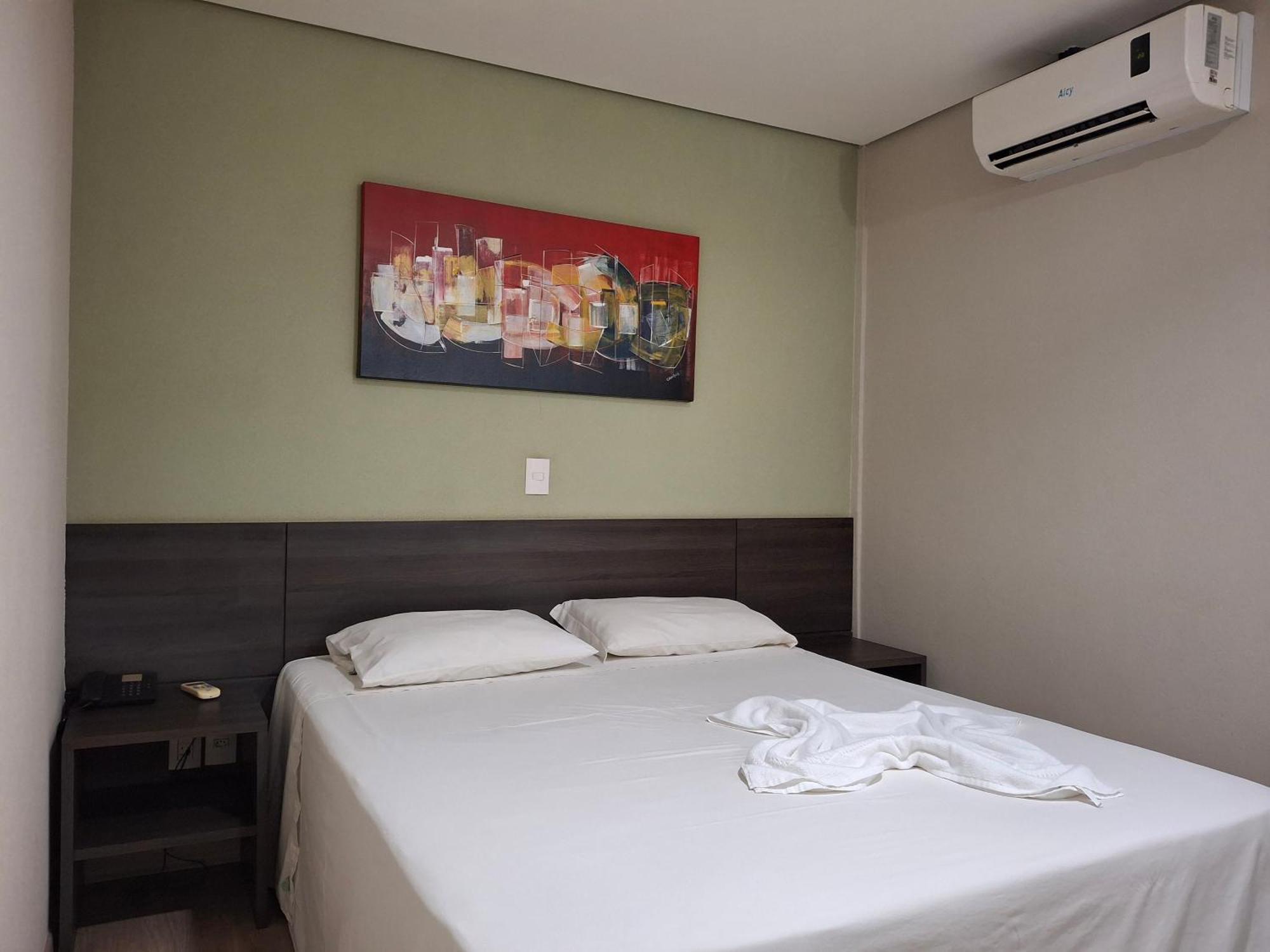 Onix Inn Hotel Cravinhos Exterior photo
